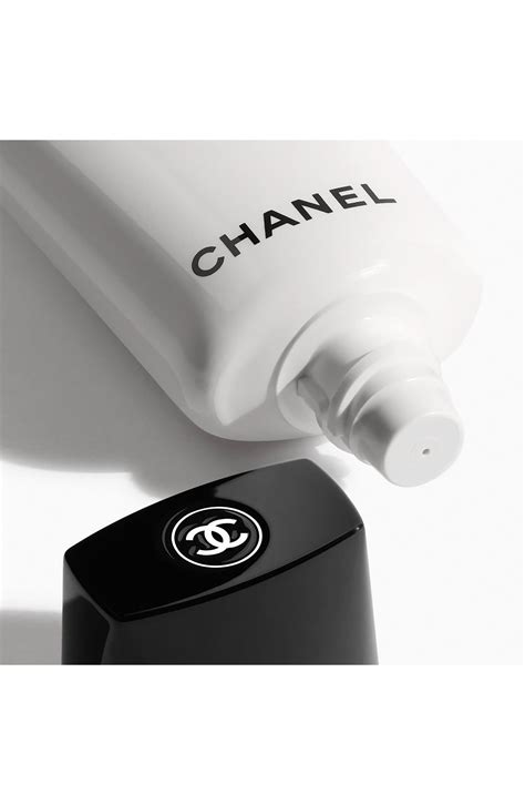 chanel la base illuminatrice ingredients|chanel la base primer.